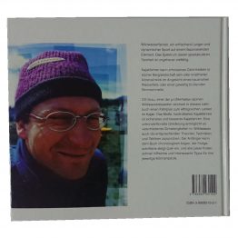 Whitewater_Kayaking_Olli_Grau_back