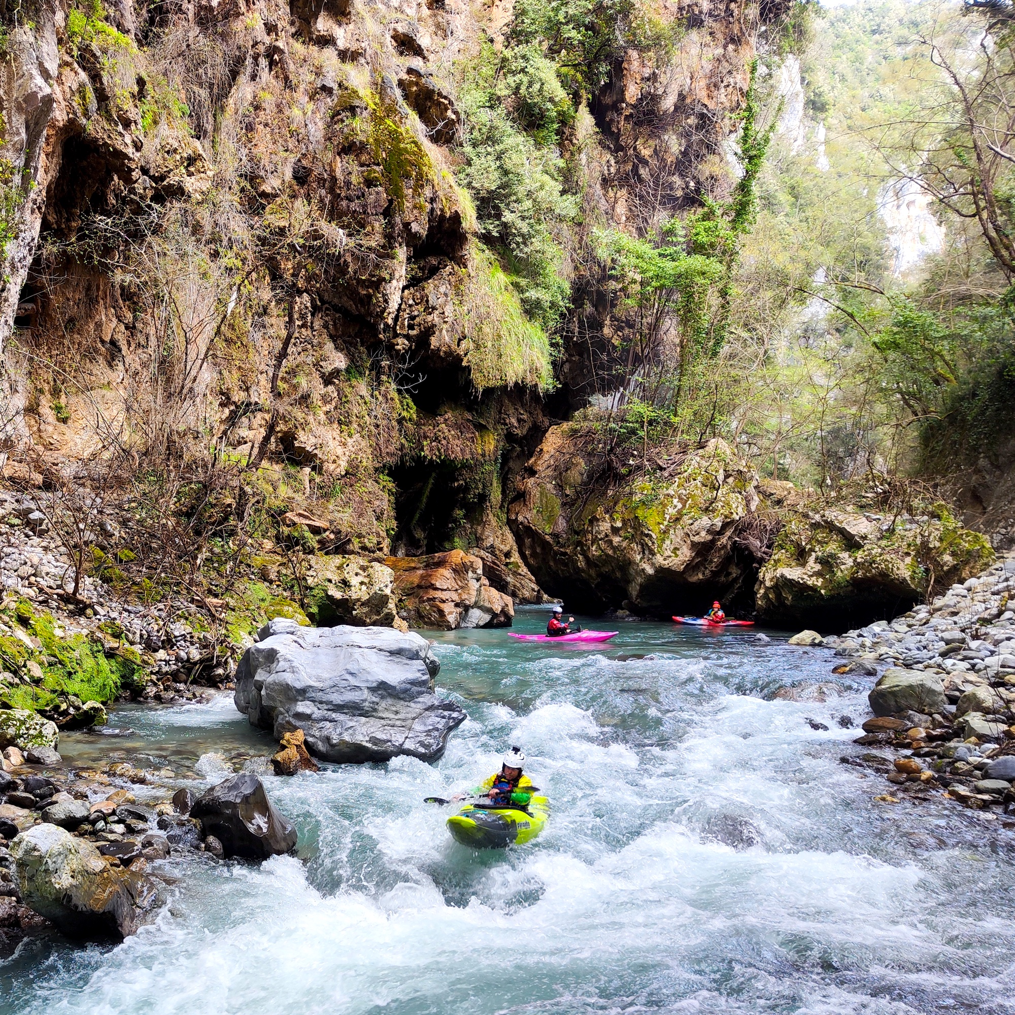Eintauchen in eine andere Welt: die Schlucht des Lao, Kalabrien. | Foto: Christoph Scheuermann