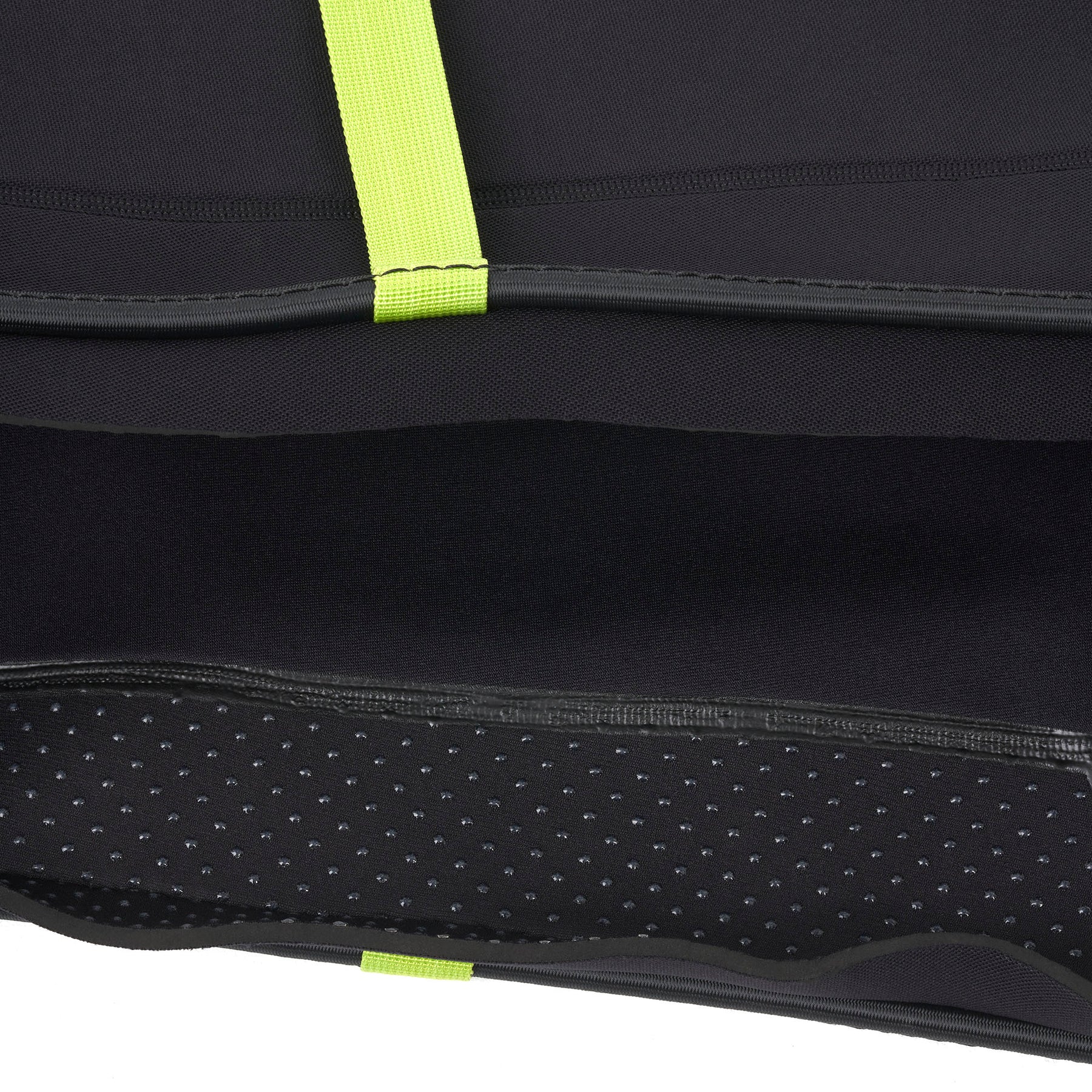 lvl 6 Club Sprayskirt close up