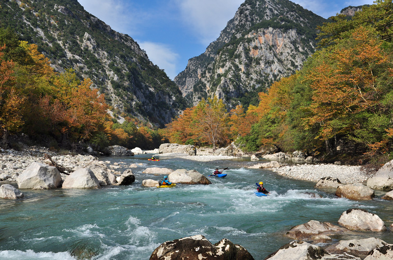 Der Arachthos im Oktober. Im Mai erwarten uns niedrige bis mittlere Wasserstände, ideal zum Cruisen auf WW 2-3.