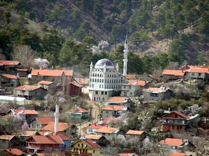 Das Bergdorf Gümüsdamla am oberen Manavgat.