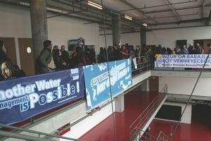 Großer Besucherandrang beim Alternativen Wasserforum.
